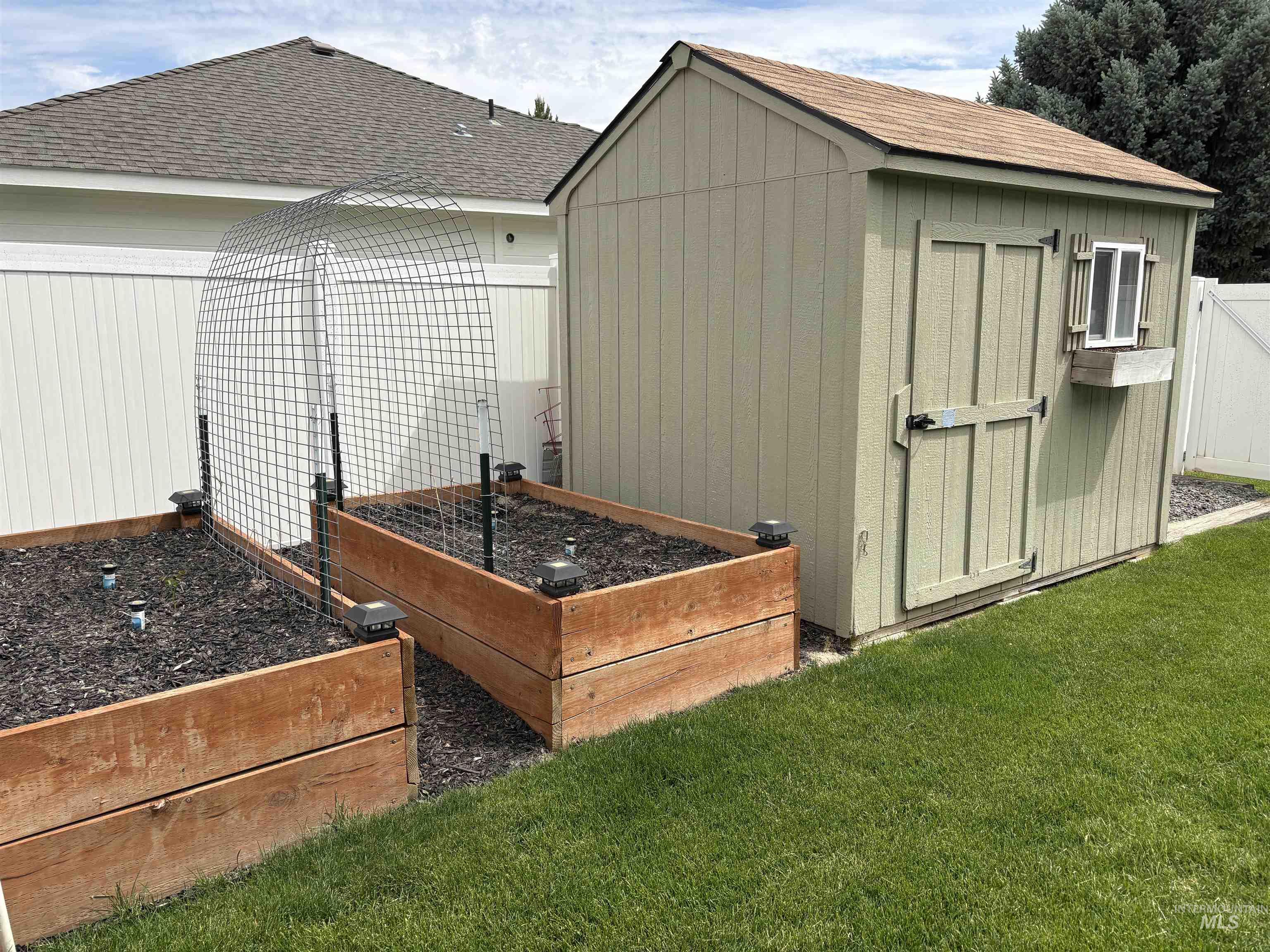 property viewer photo 35