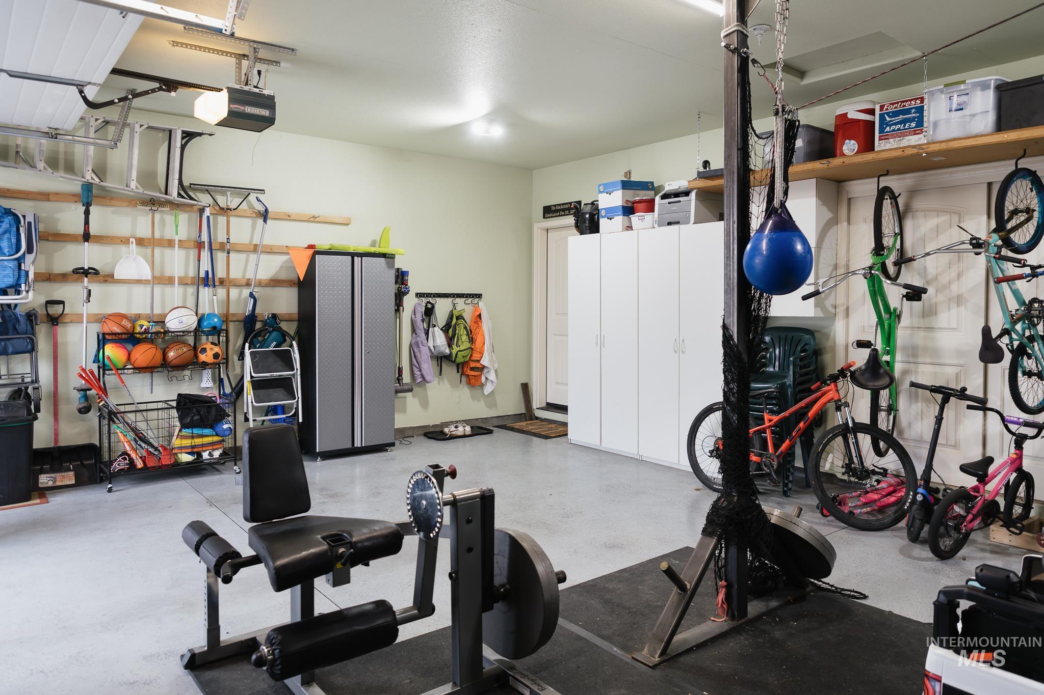 property viewer photo 40