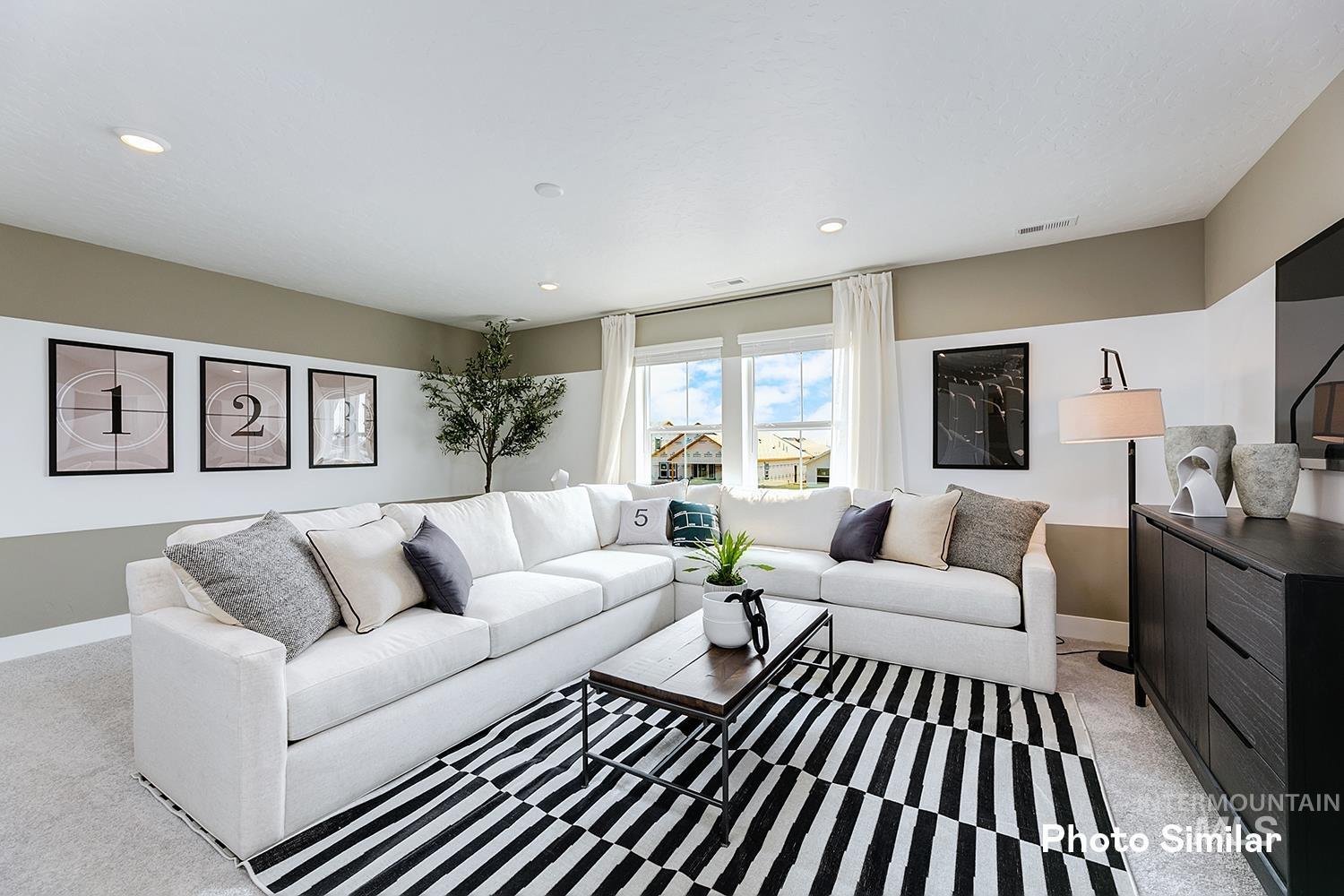 property viewer photo 16