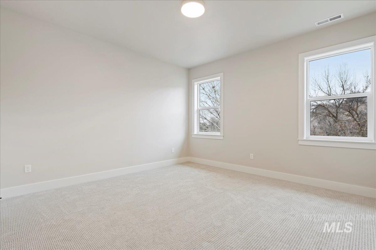 property viewer photo 19