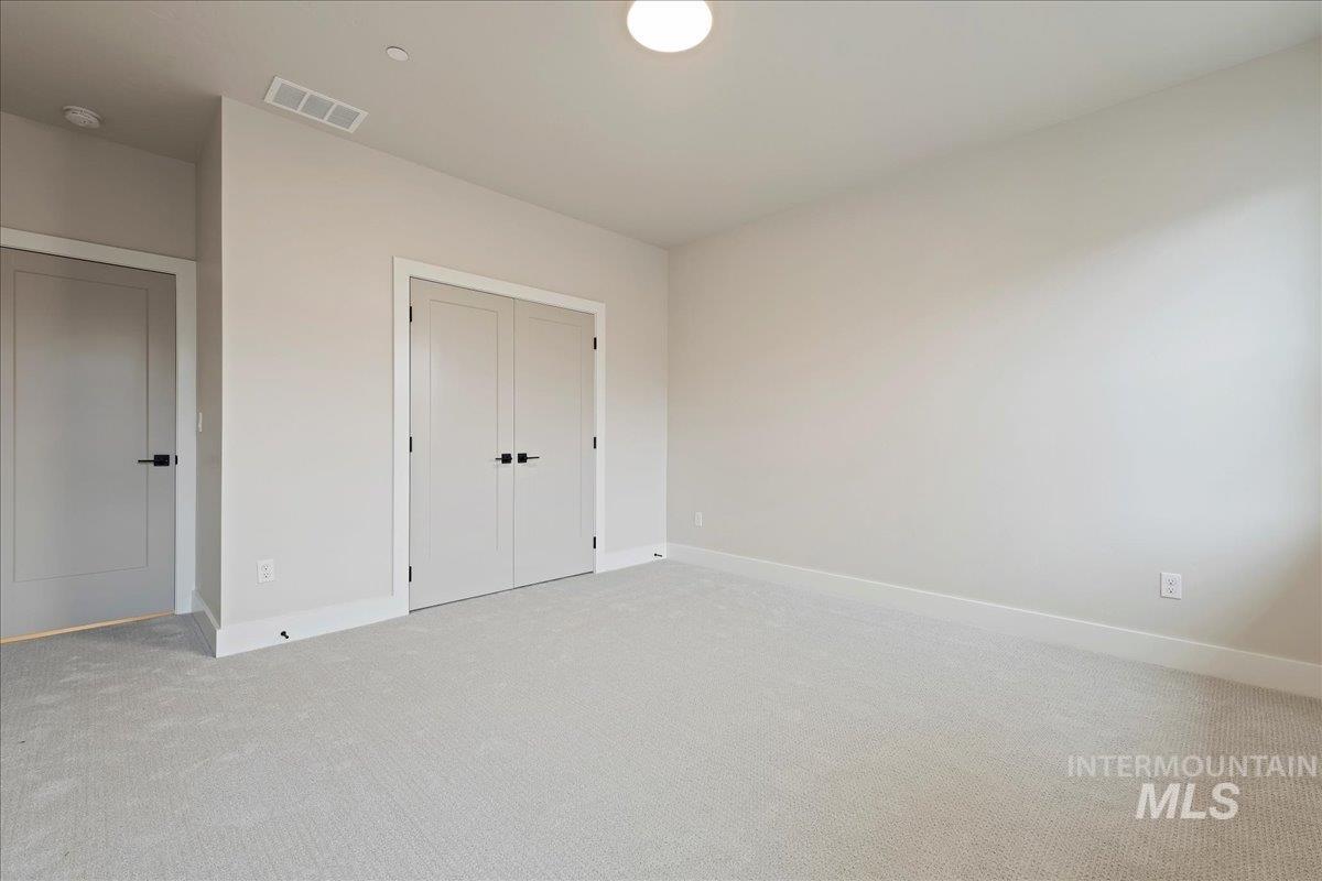 property viewer photo 20