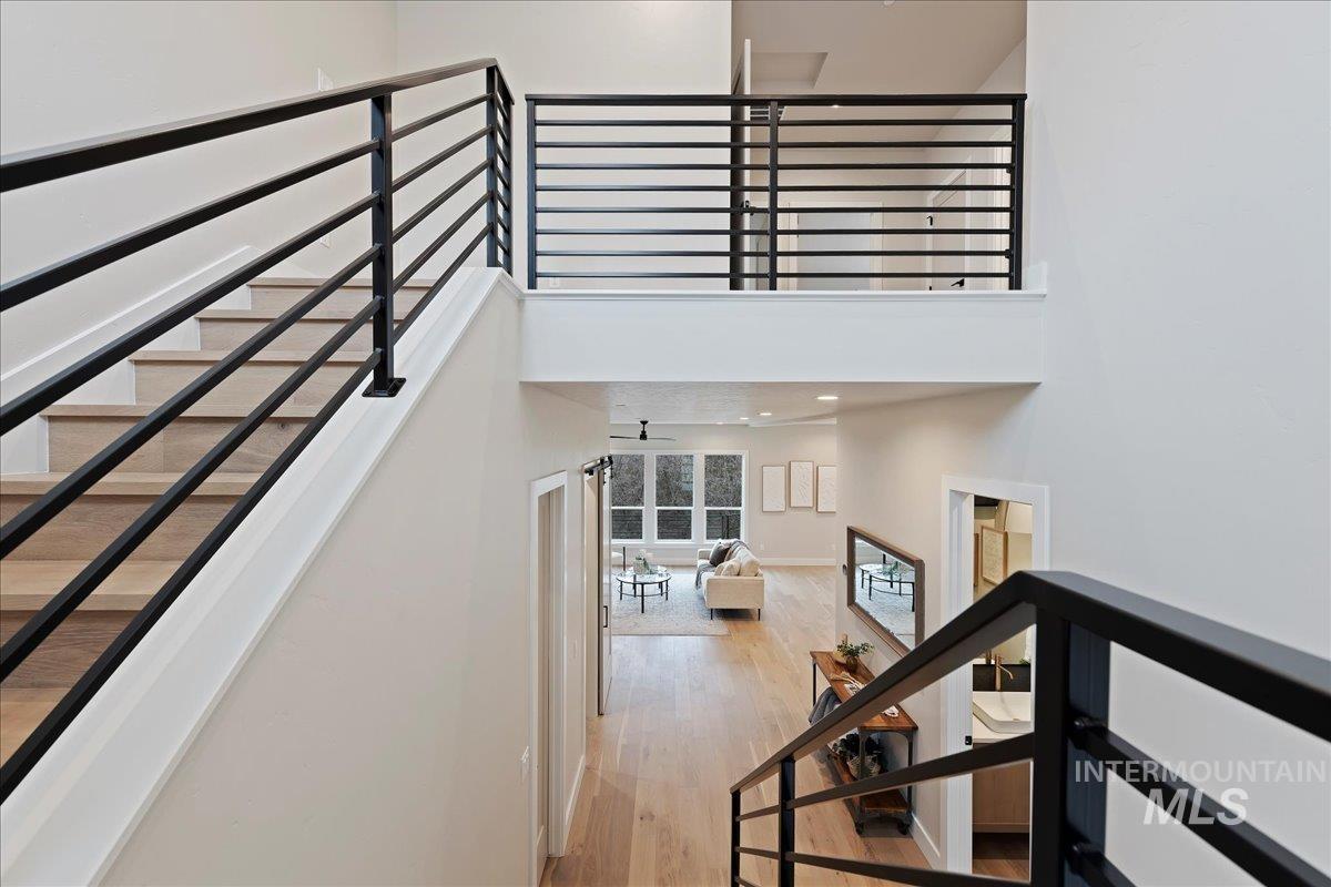 property viewer photo 32