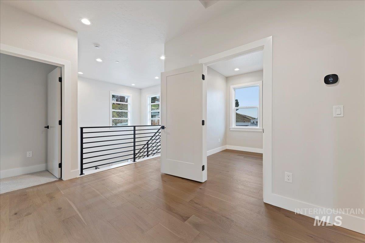 property viewer photo 33