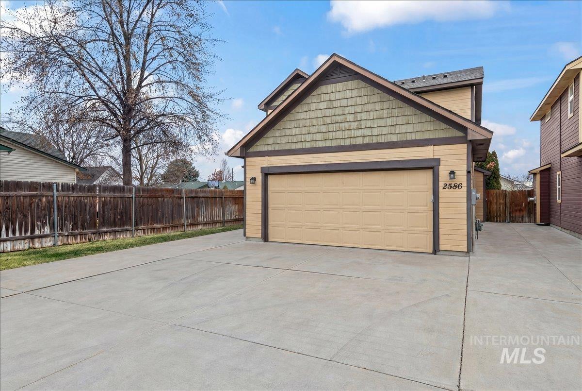 property viewer photo 1
