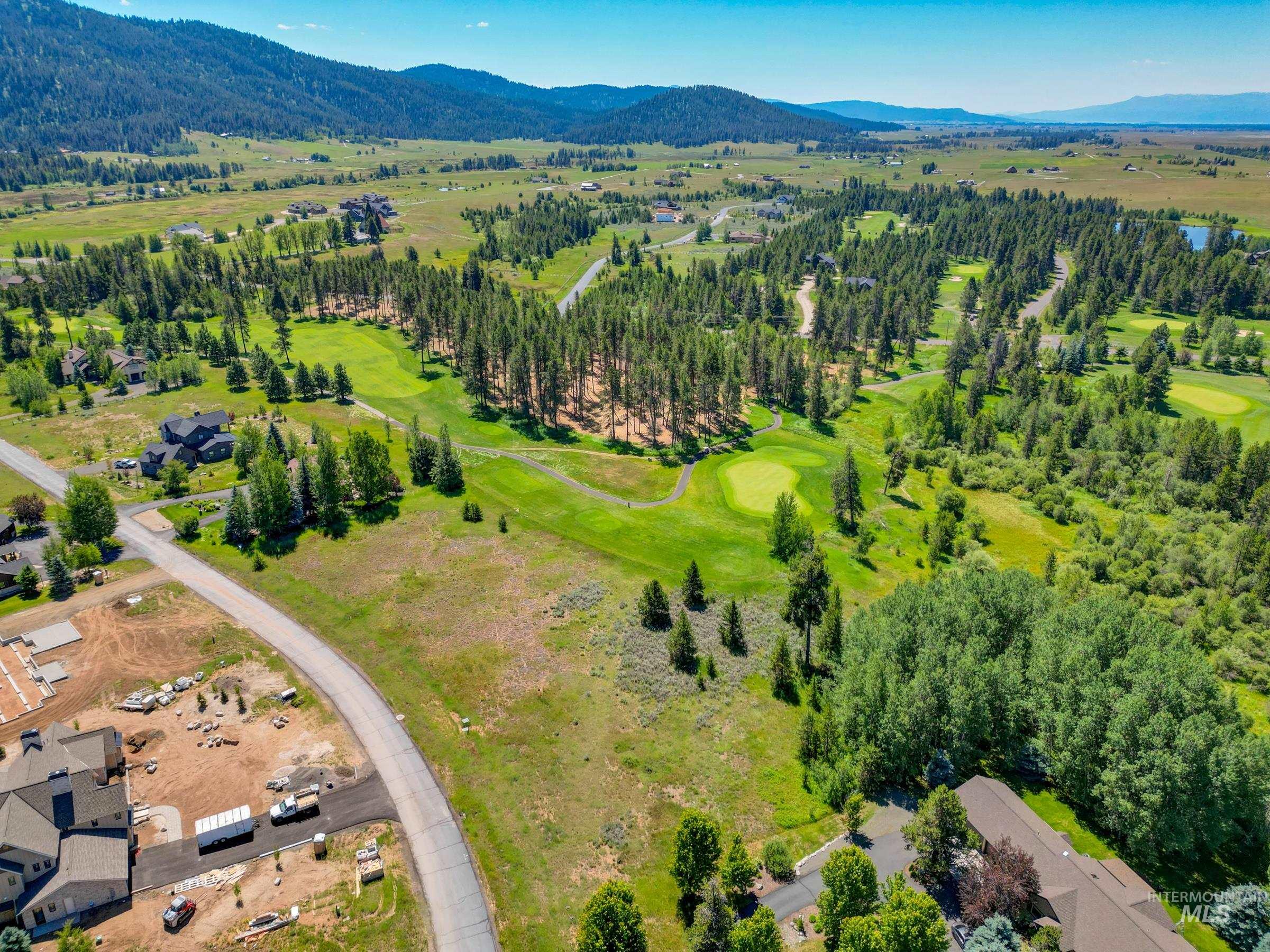 main property photo 15