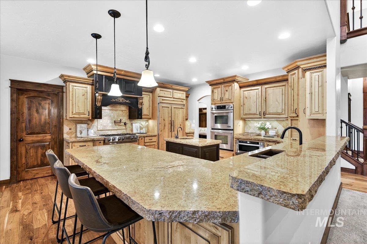 property viewer photo 10