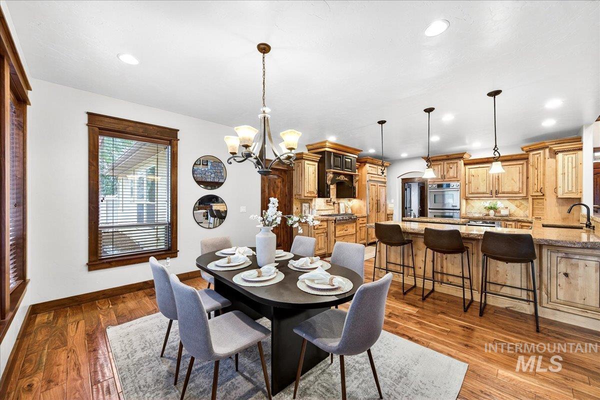 property viewer photo 12