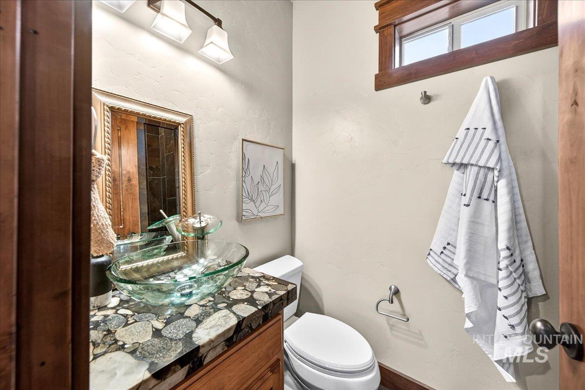 property viewer photo 35