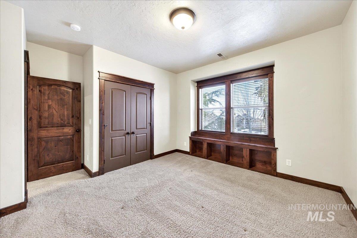 property viewer photo 37