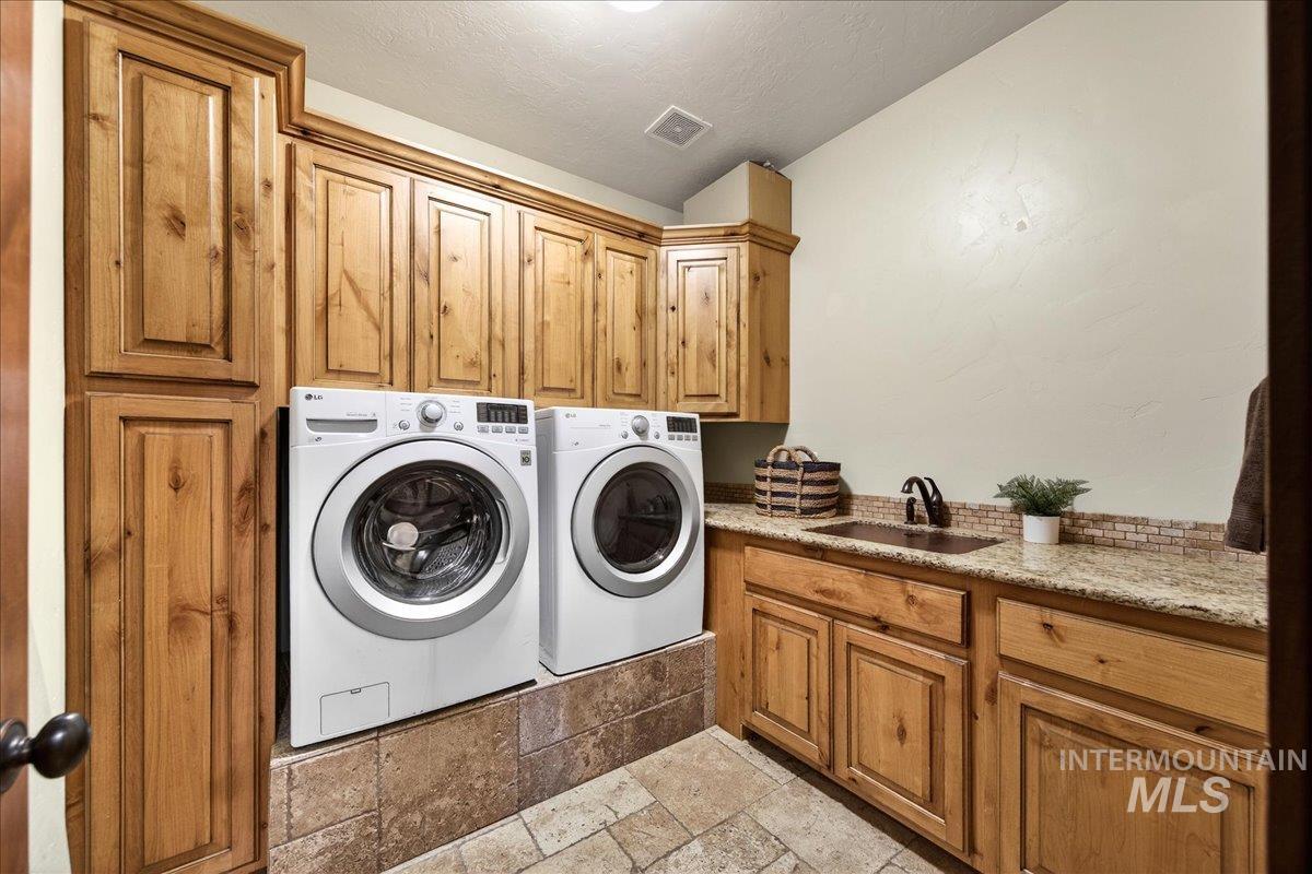 property viewer photo 46