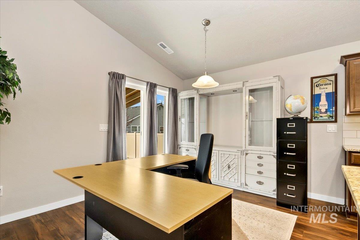 property viewer photo 12