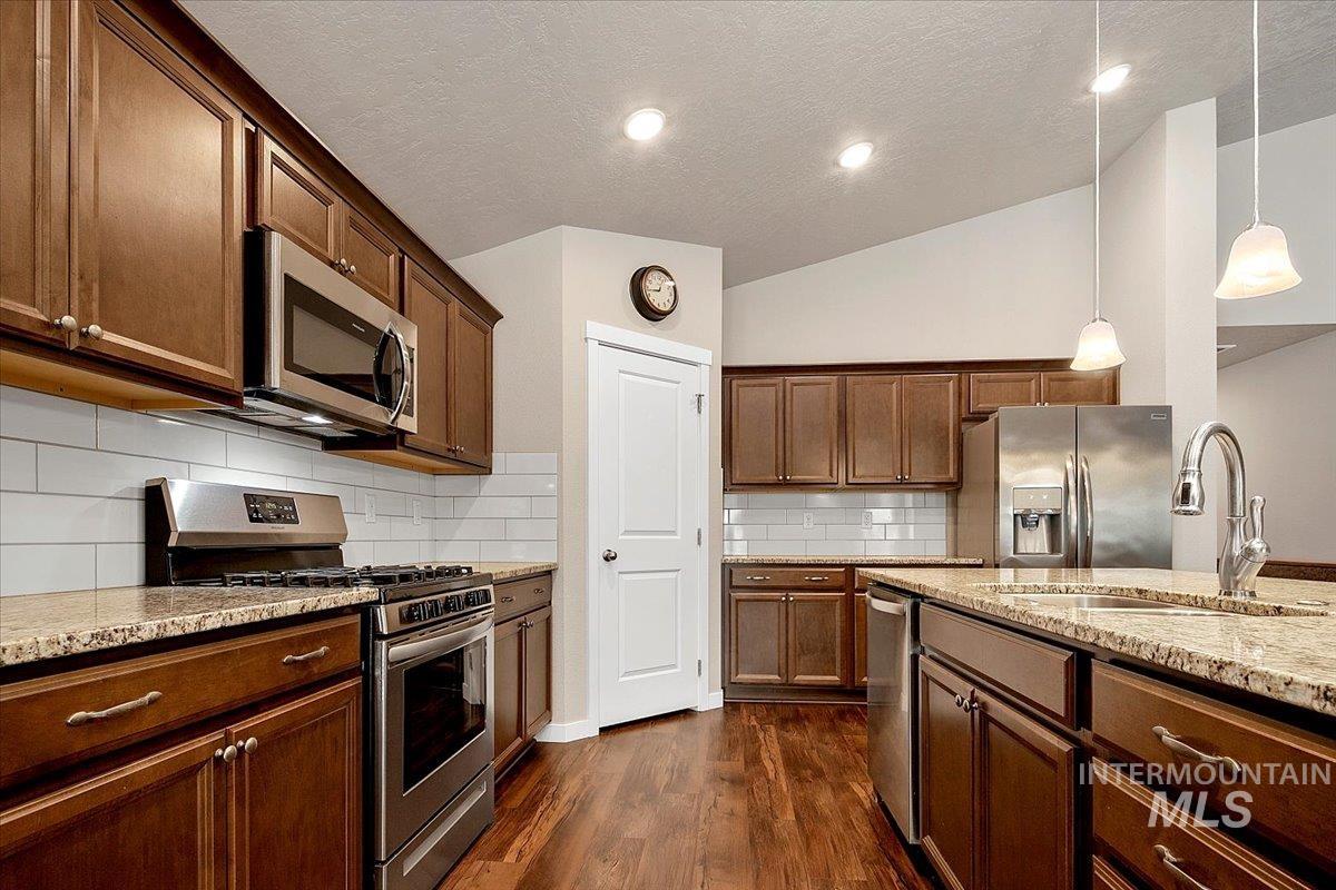 property viewer photo 14