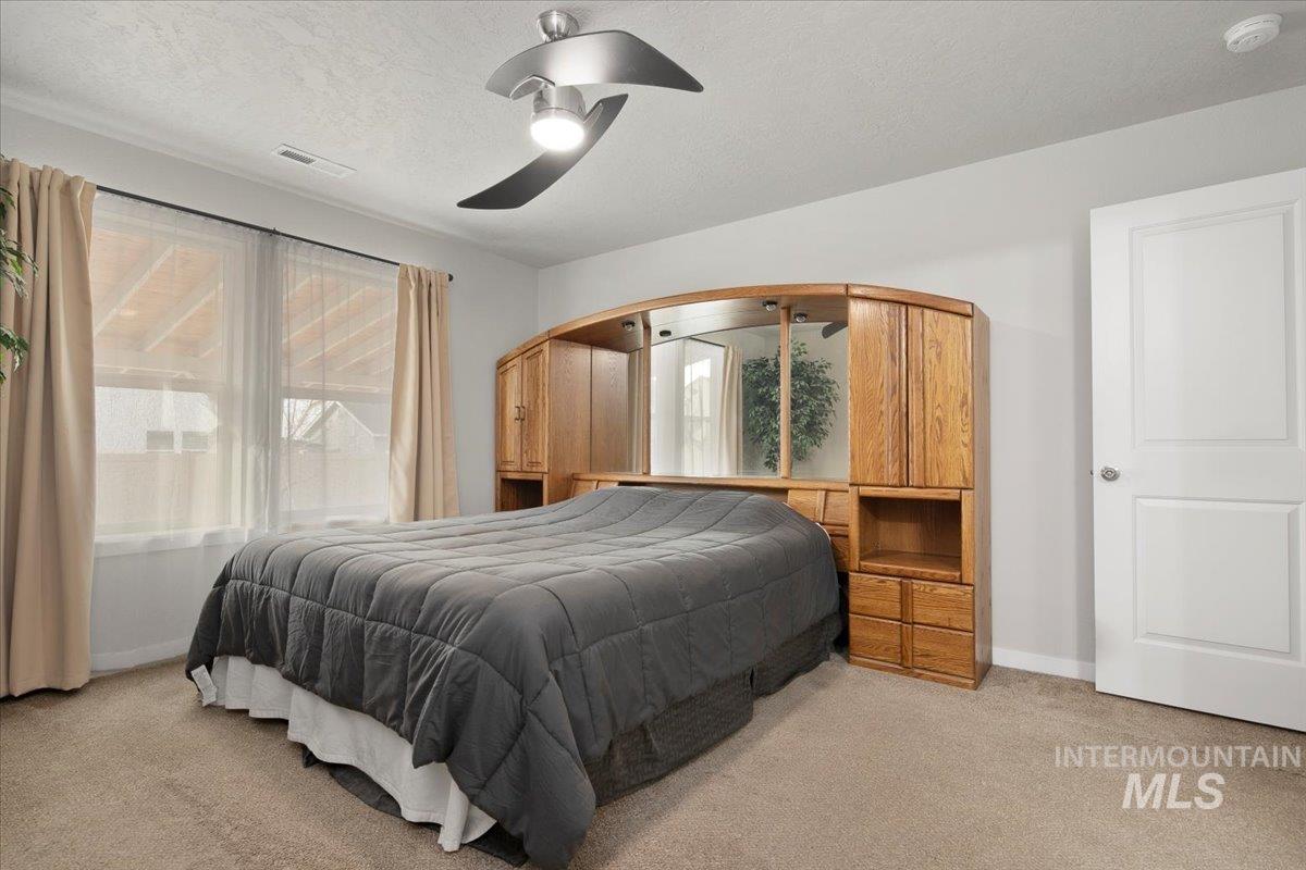 property viewer photo 17