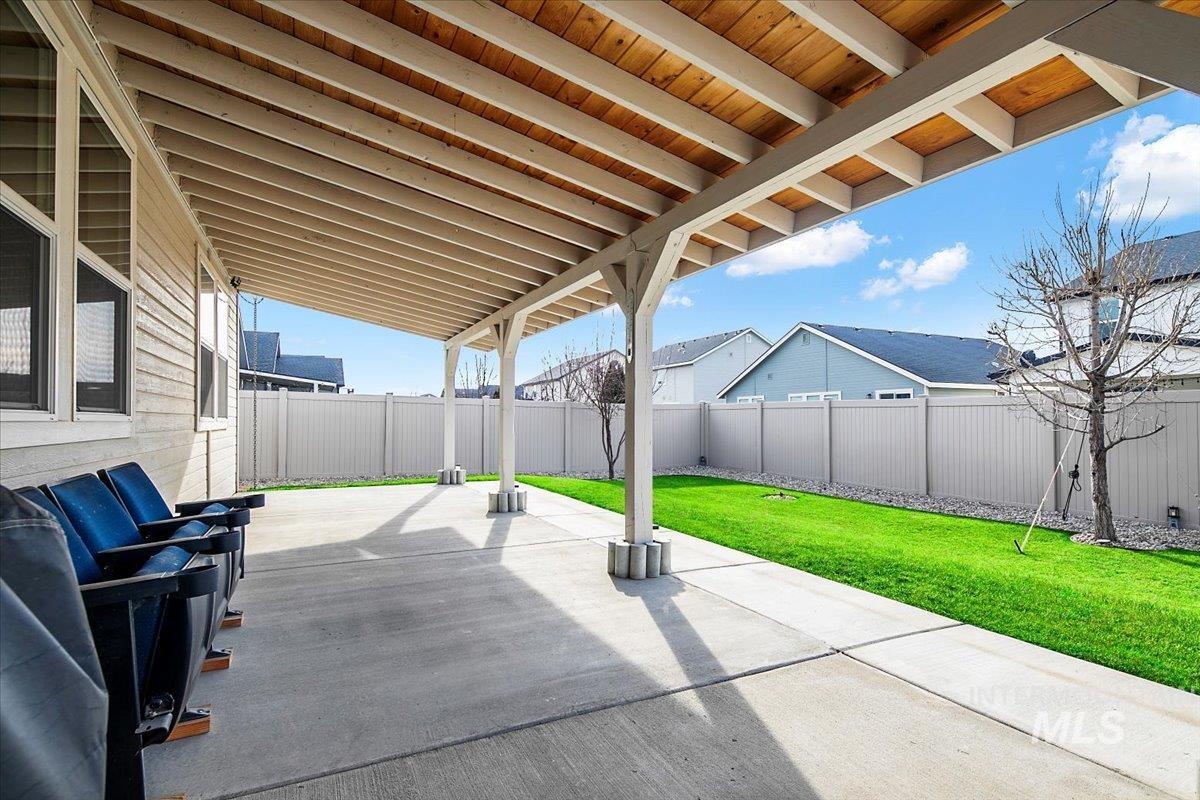property viewer photo 28