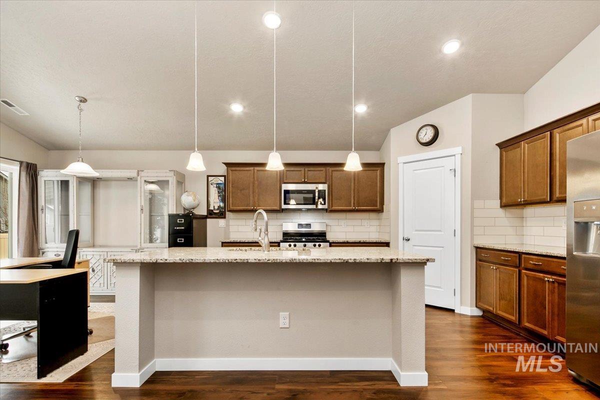 property viewer photo 5