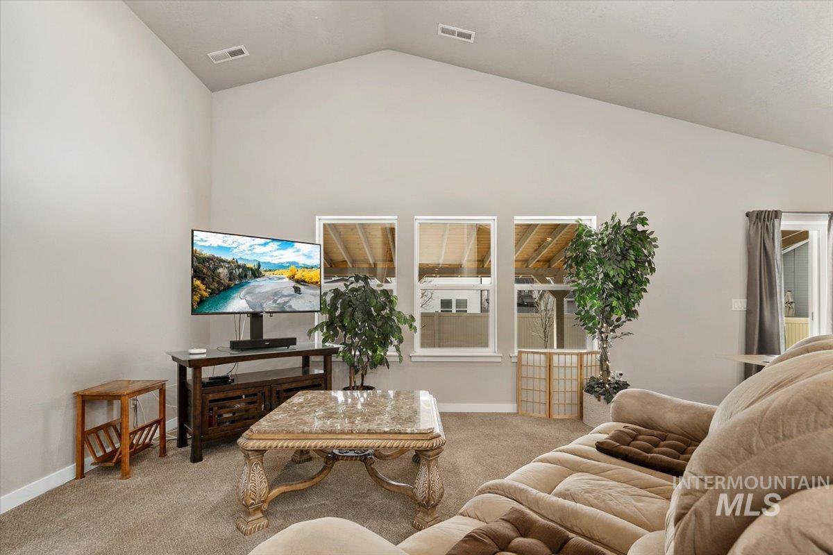 property viewer photo 8