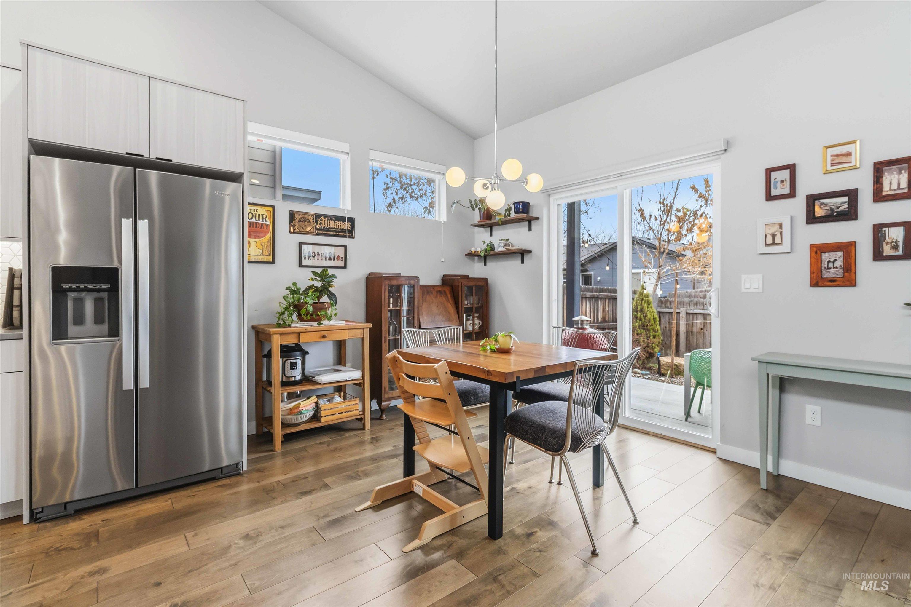 property viewer photo 17