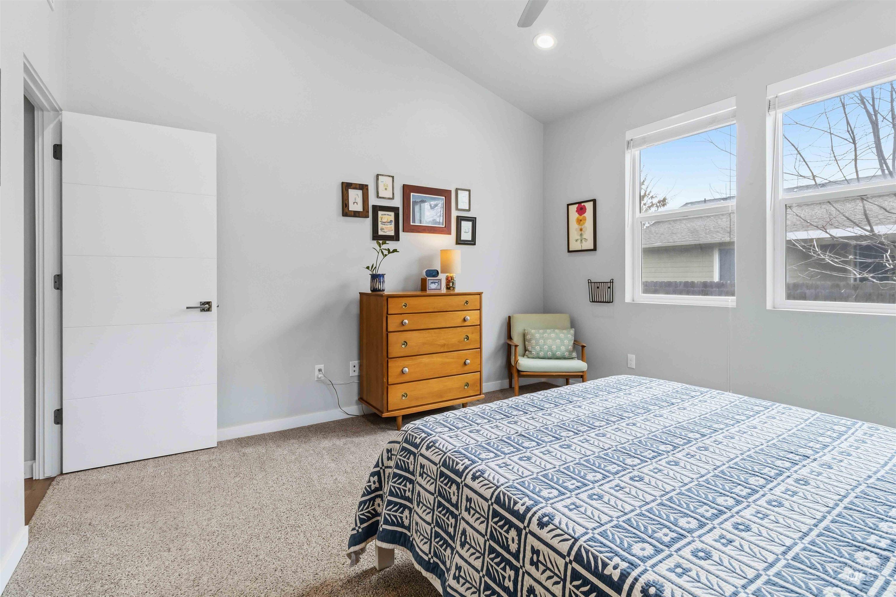 property viewer photo 28