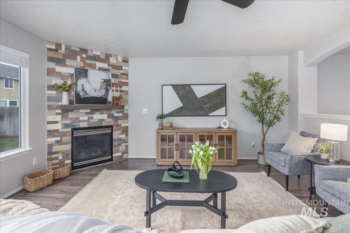 property viewer photo 10