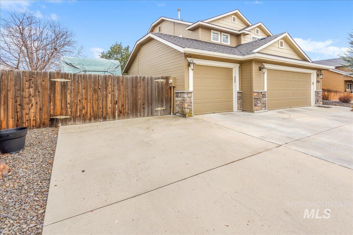 property viewer photo 2