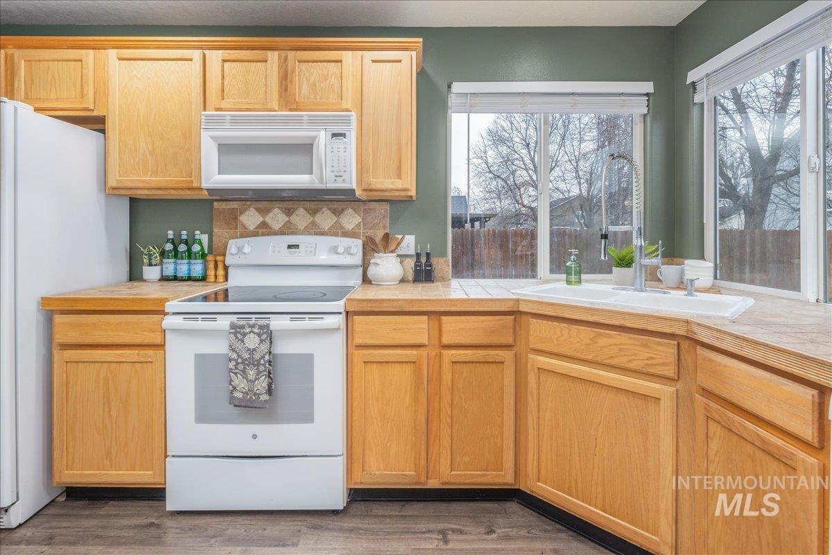 property viewer photo 25
