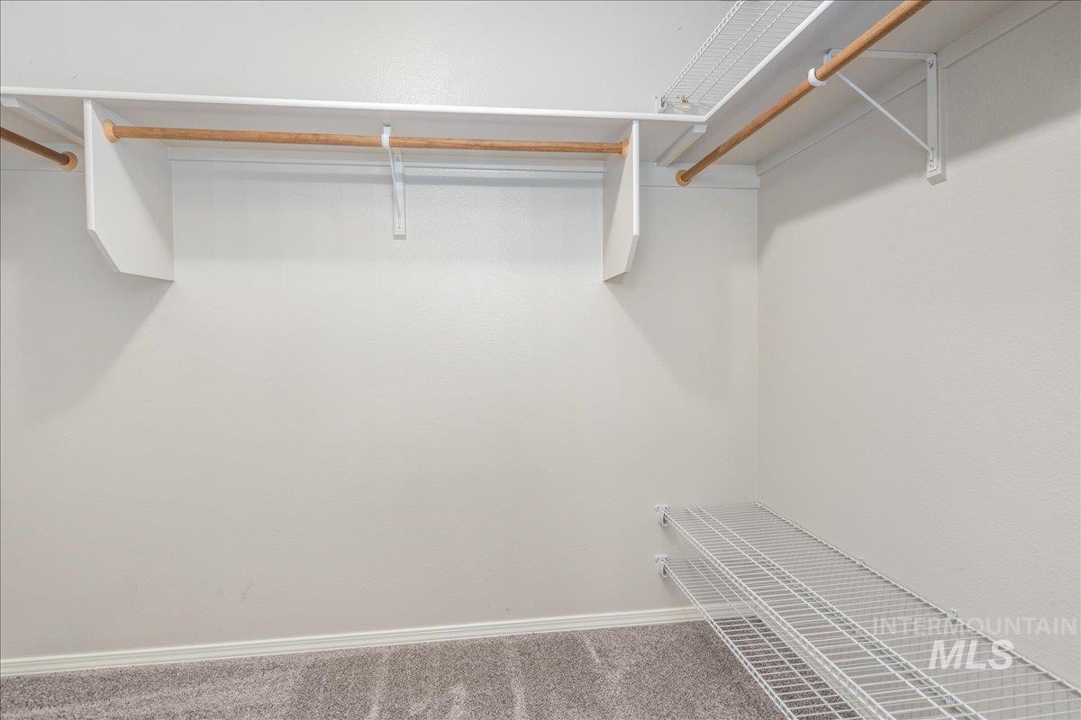 property viewer photo 35