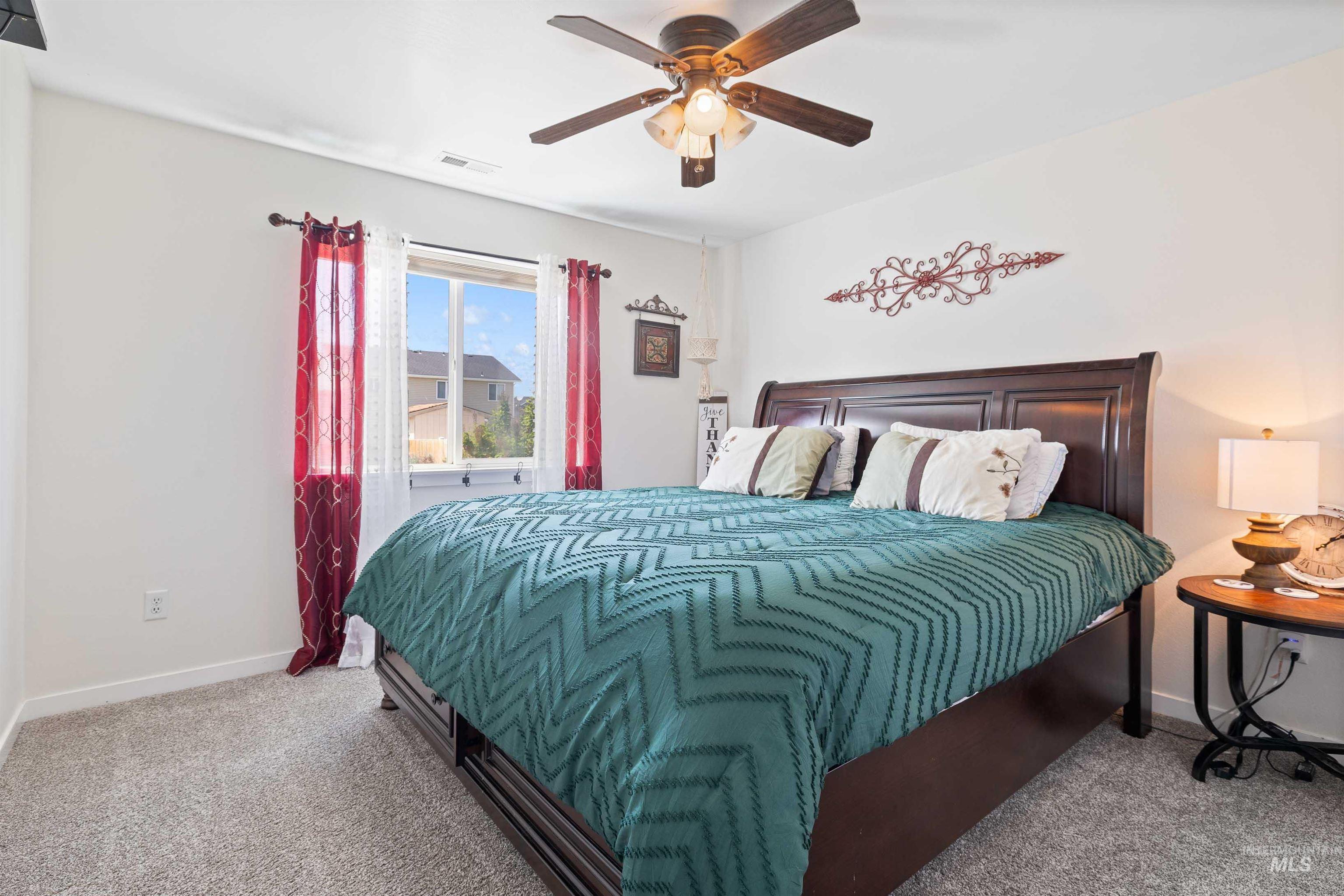 property viewer photo 15