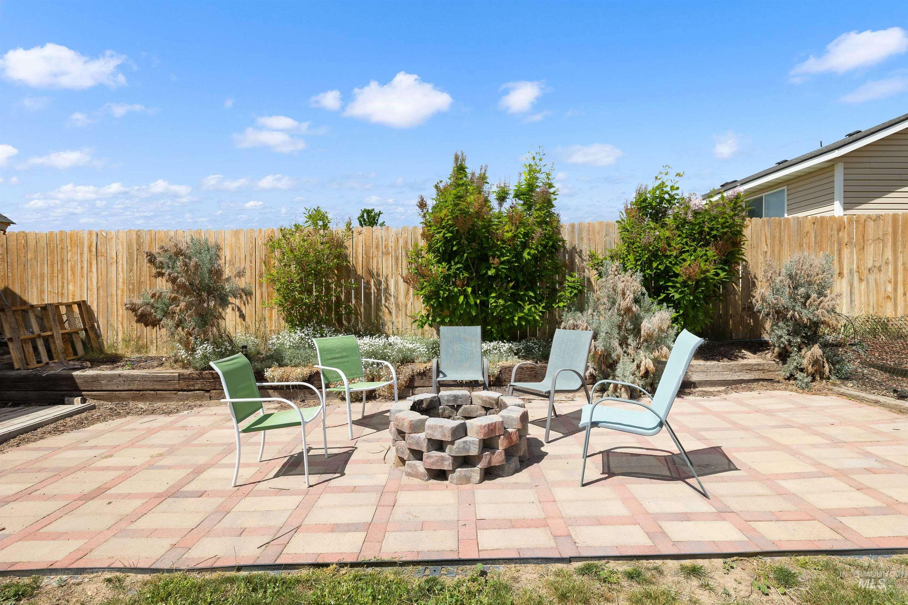 property viewer photo 23