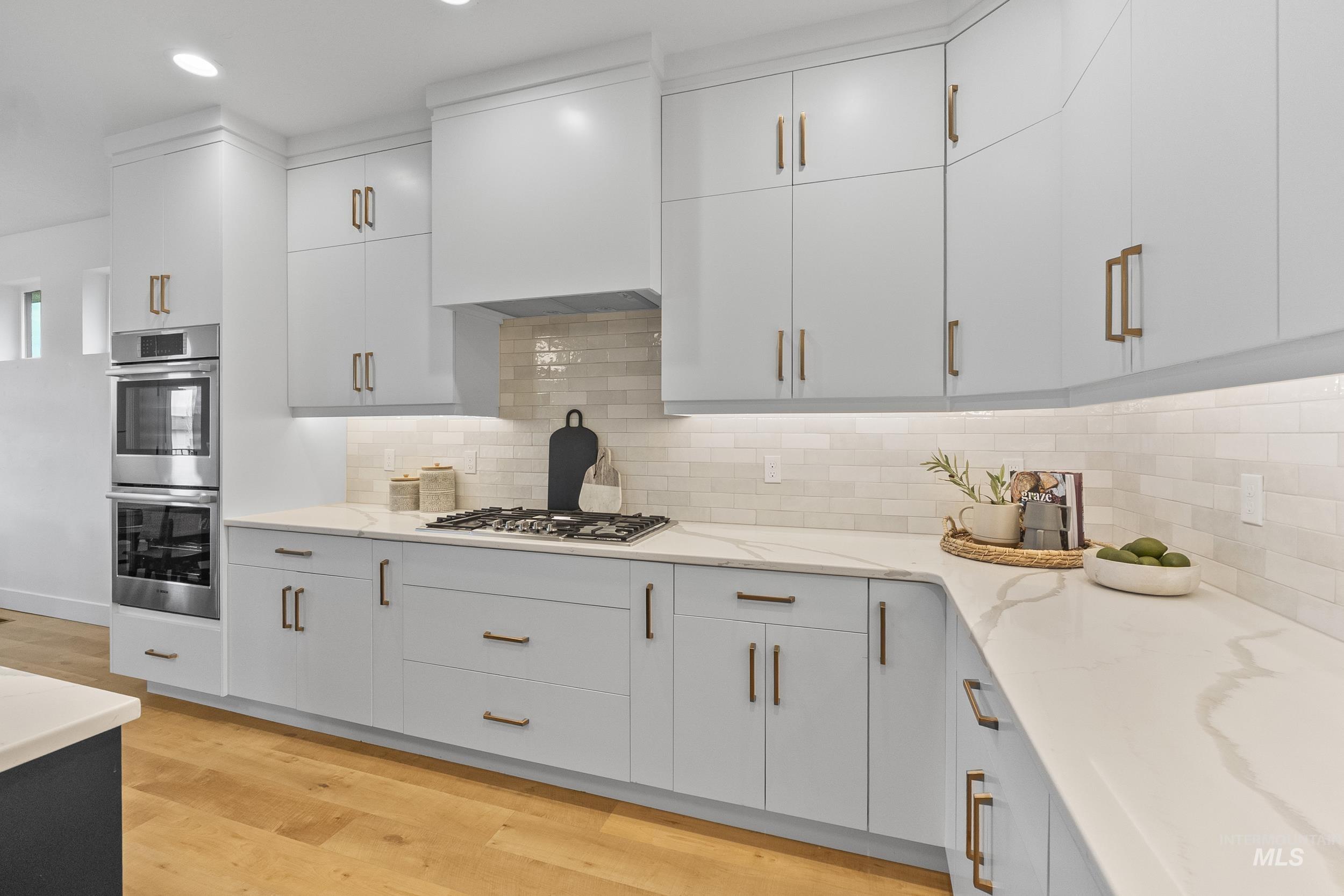property viewer photo 17