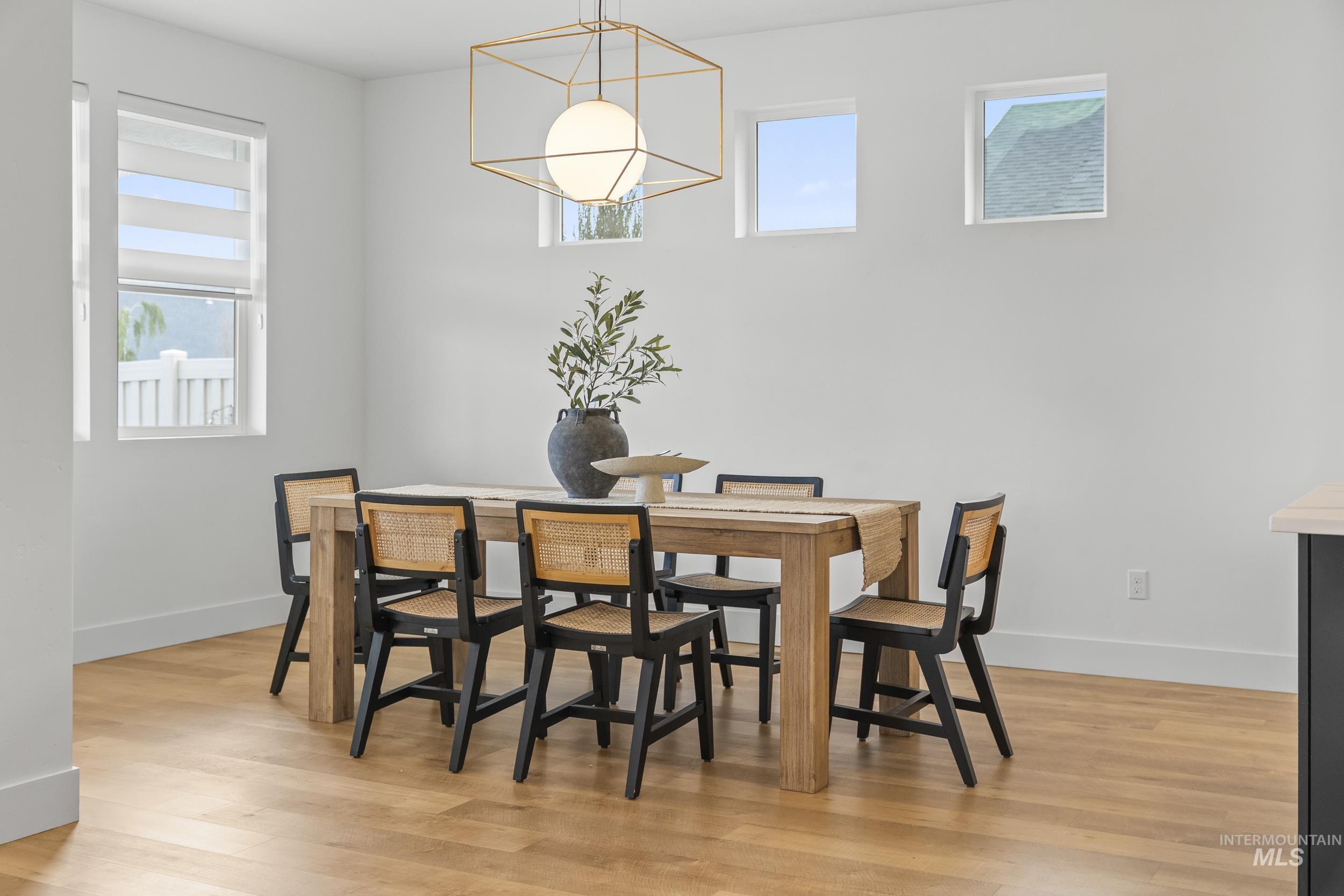 property viewer photo 20