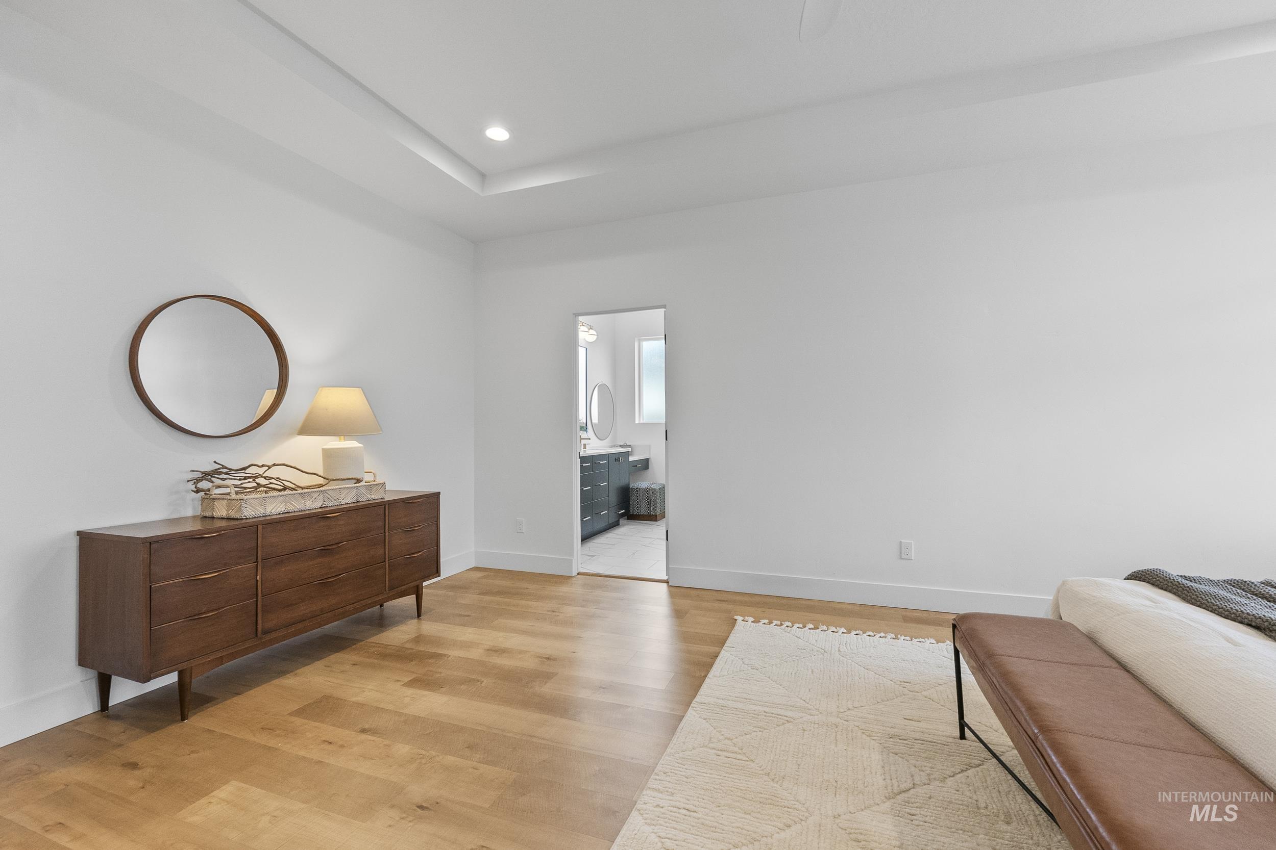 property viewer photo 23