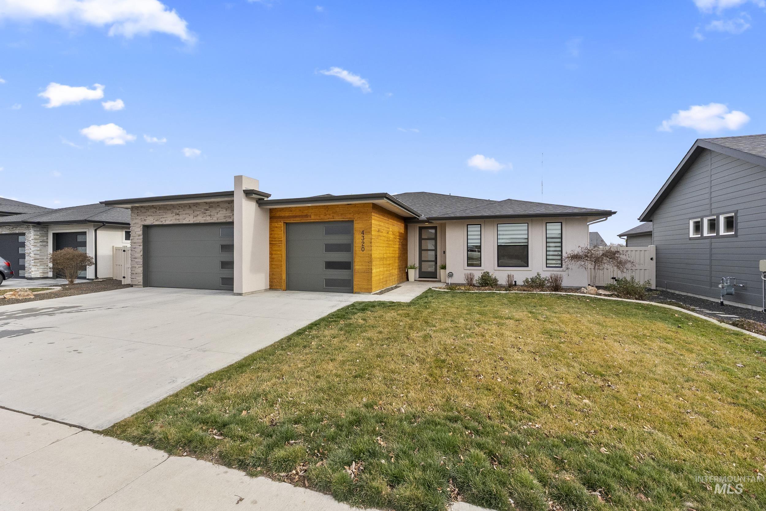 property viewer photo 3