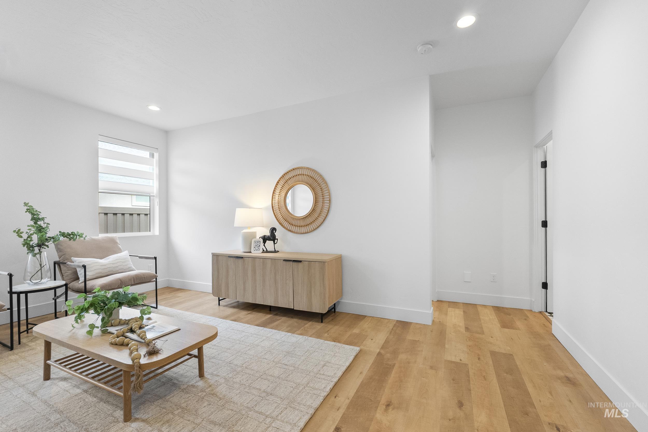 property viewer photo 31