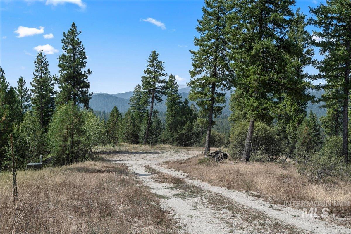 main property photo 8