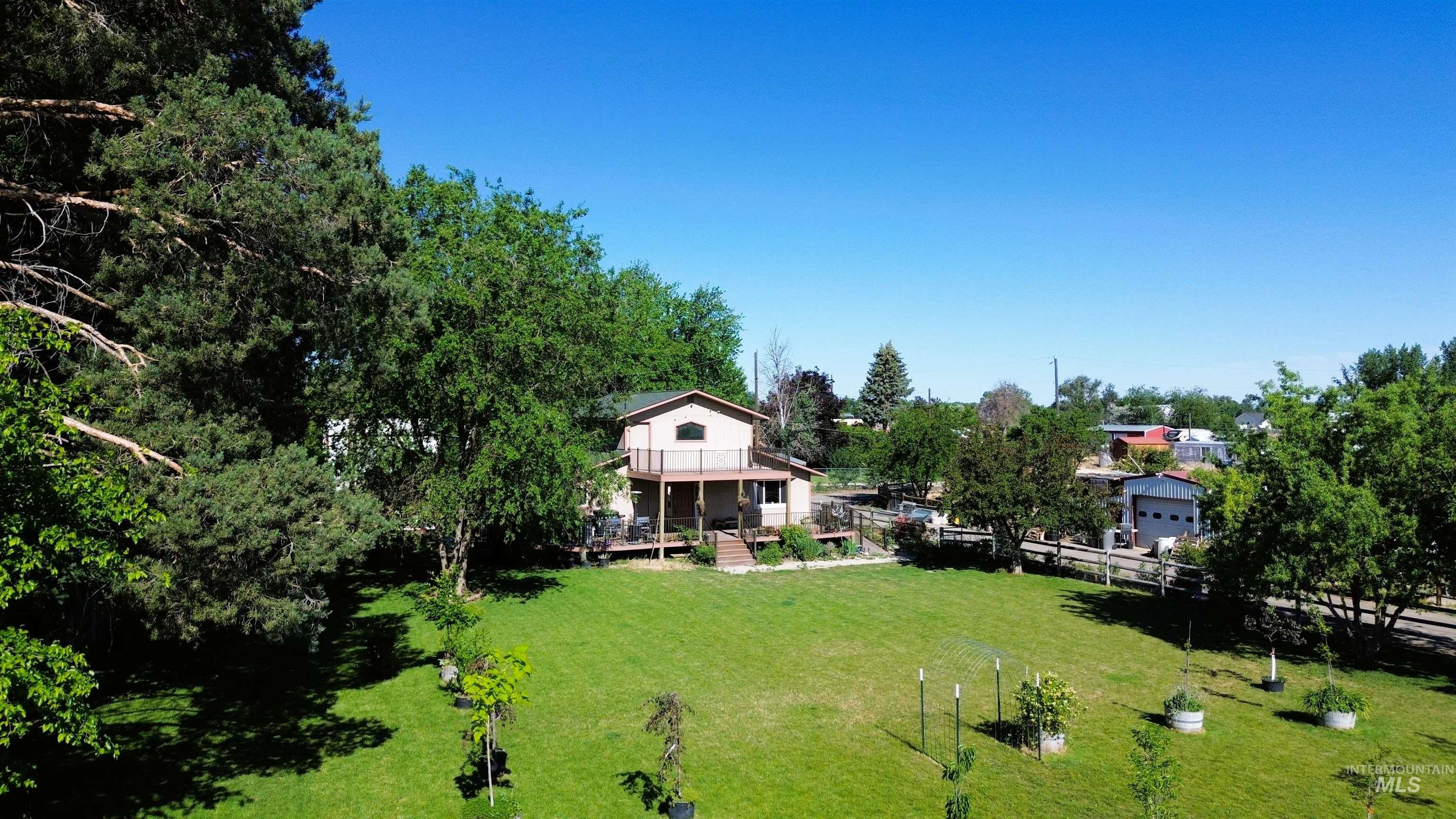 main property photo 37