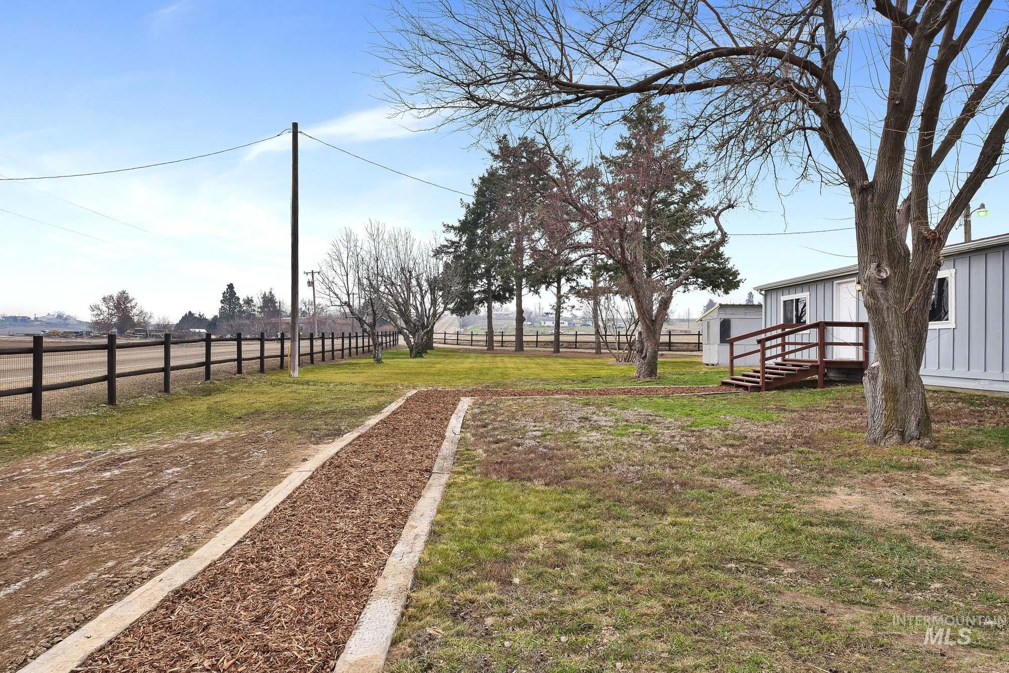 property viewer photo 32