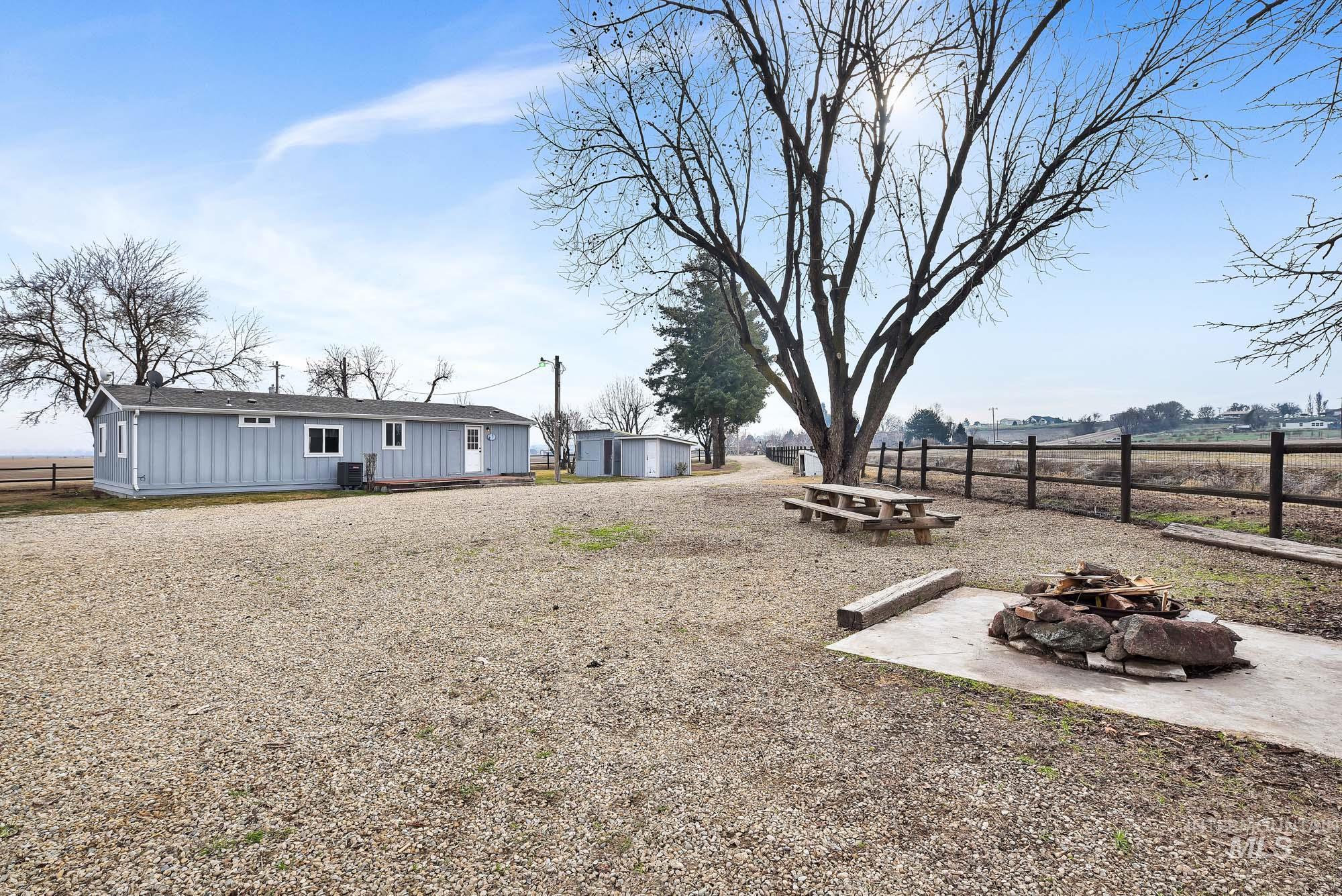 property viewer photo 37