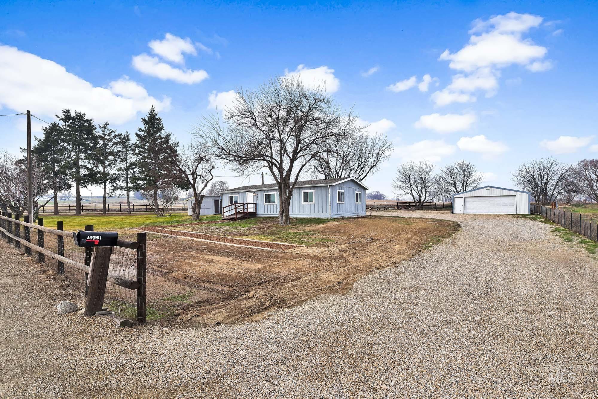 property viewer photo 43