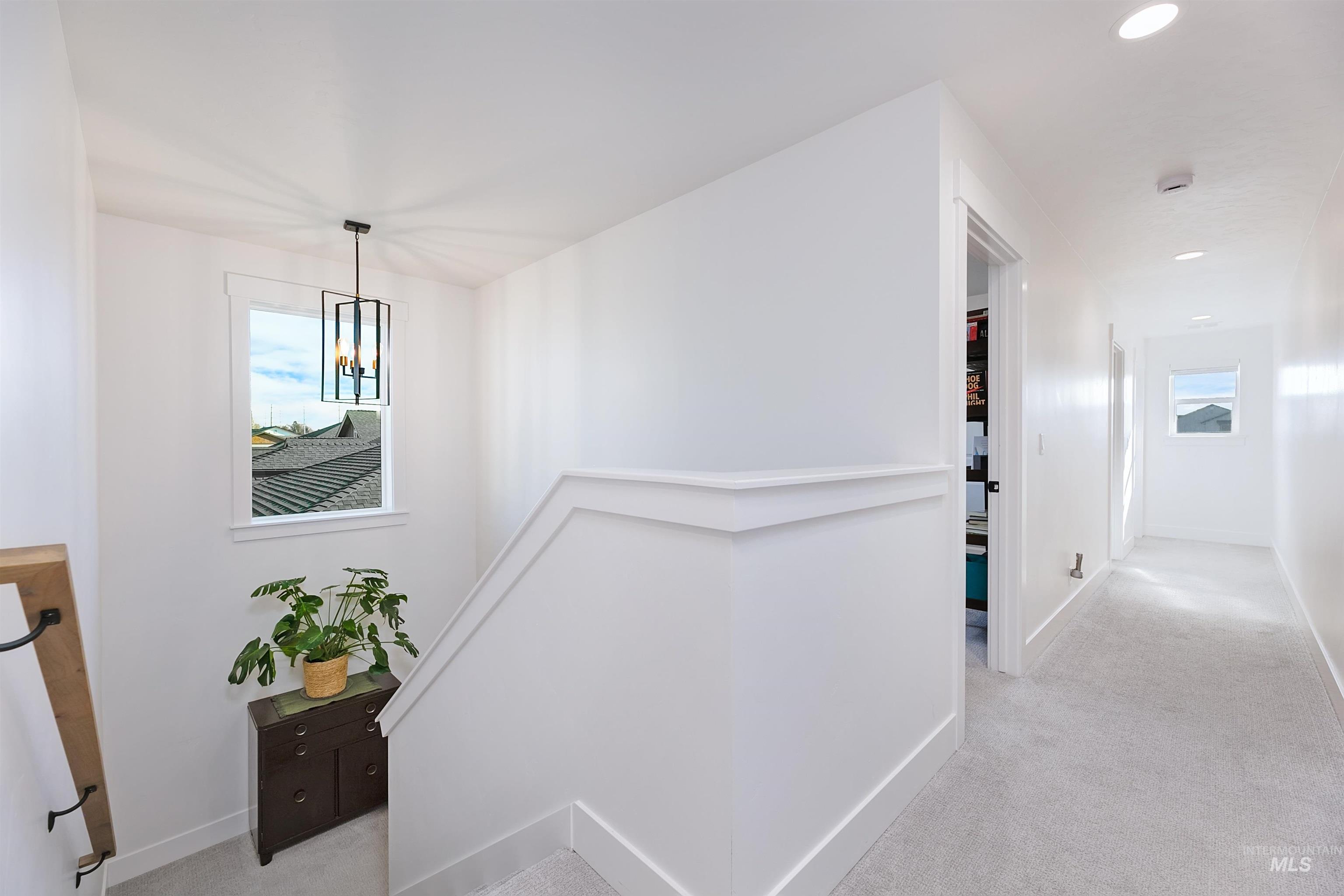 property viewer photo 20