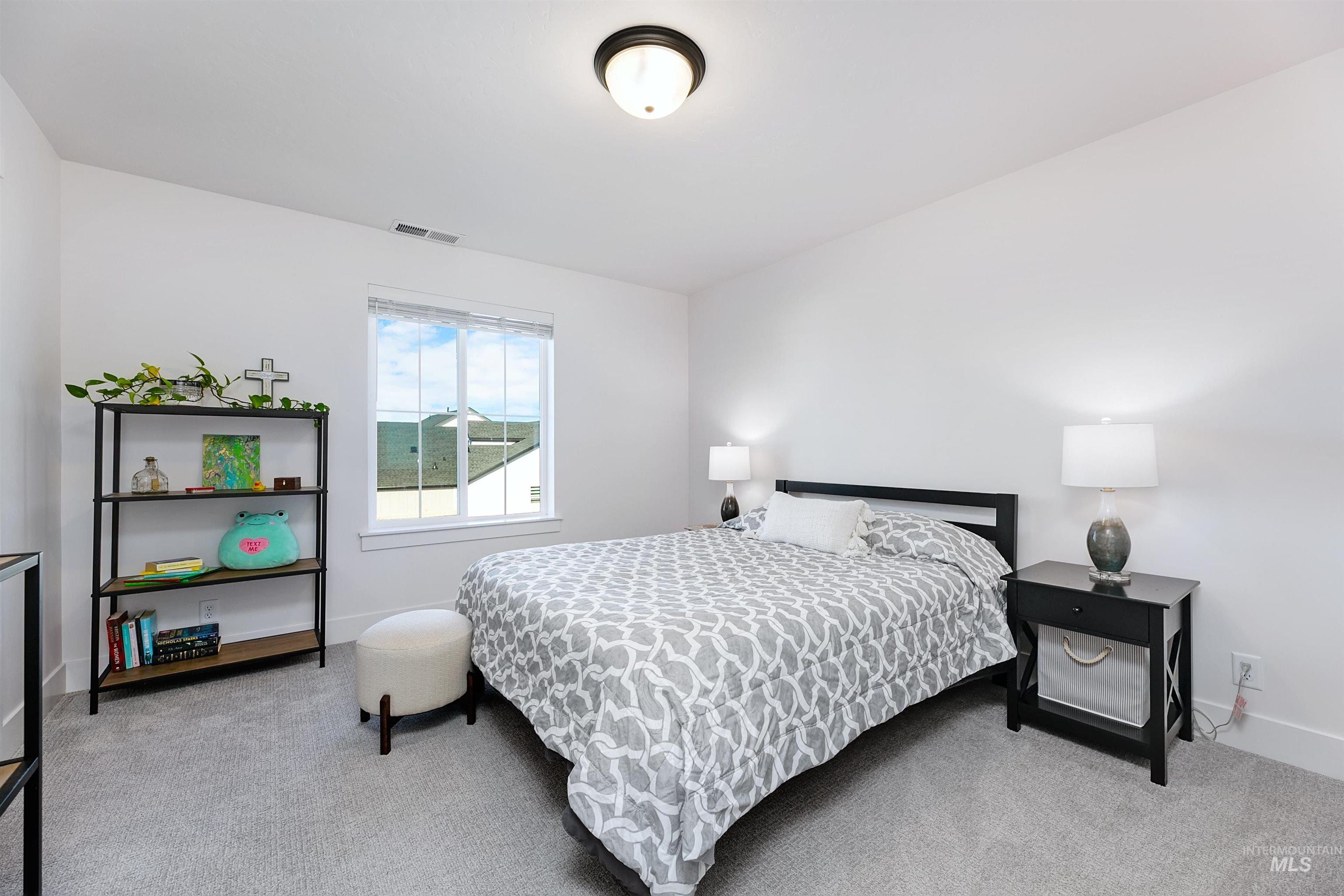 property viewer photo 21