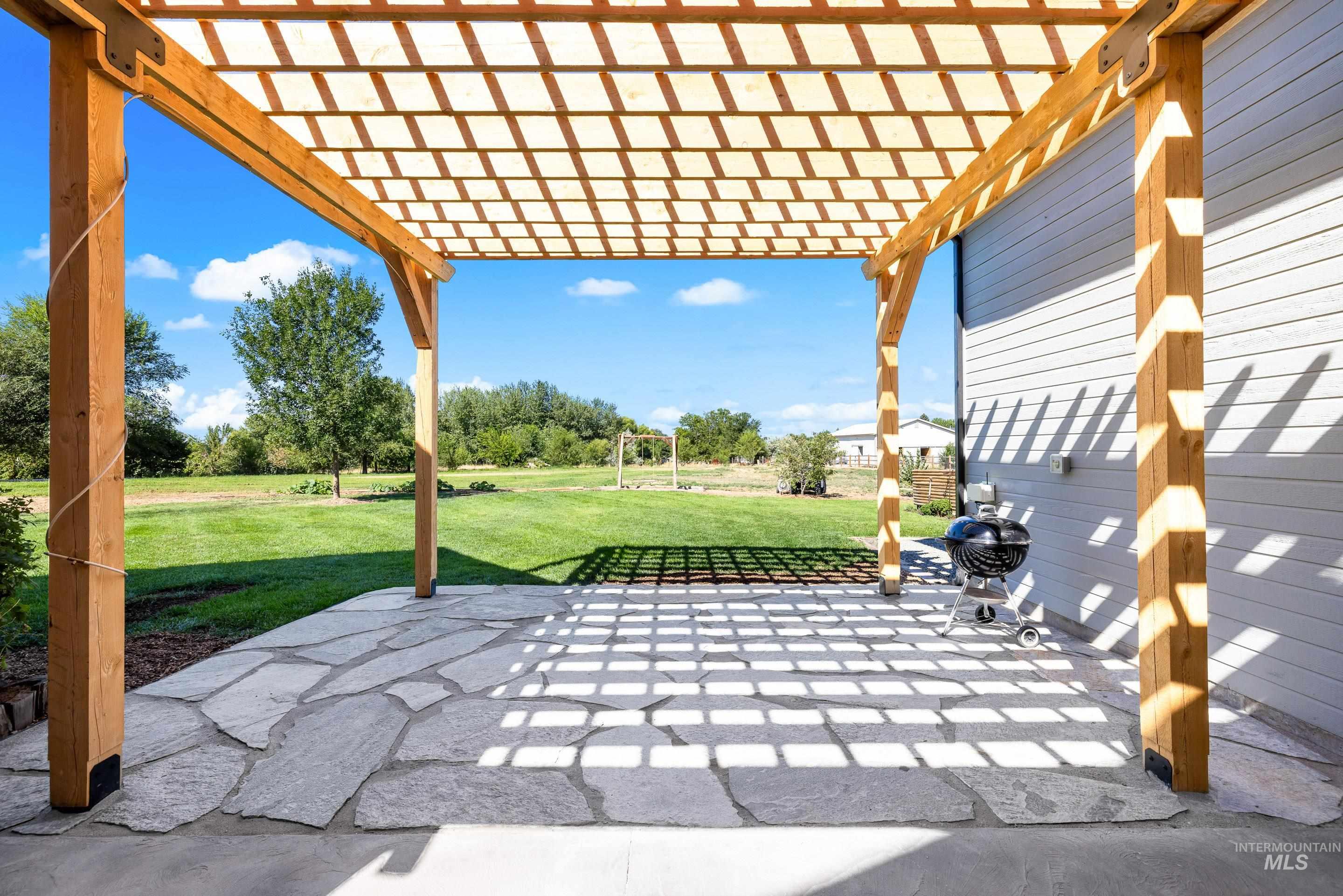 main property photo 44