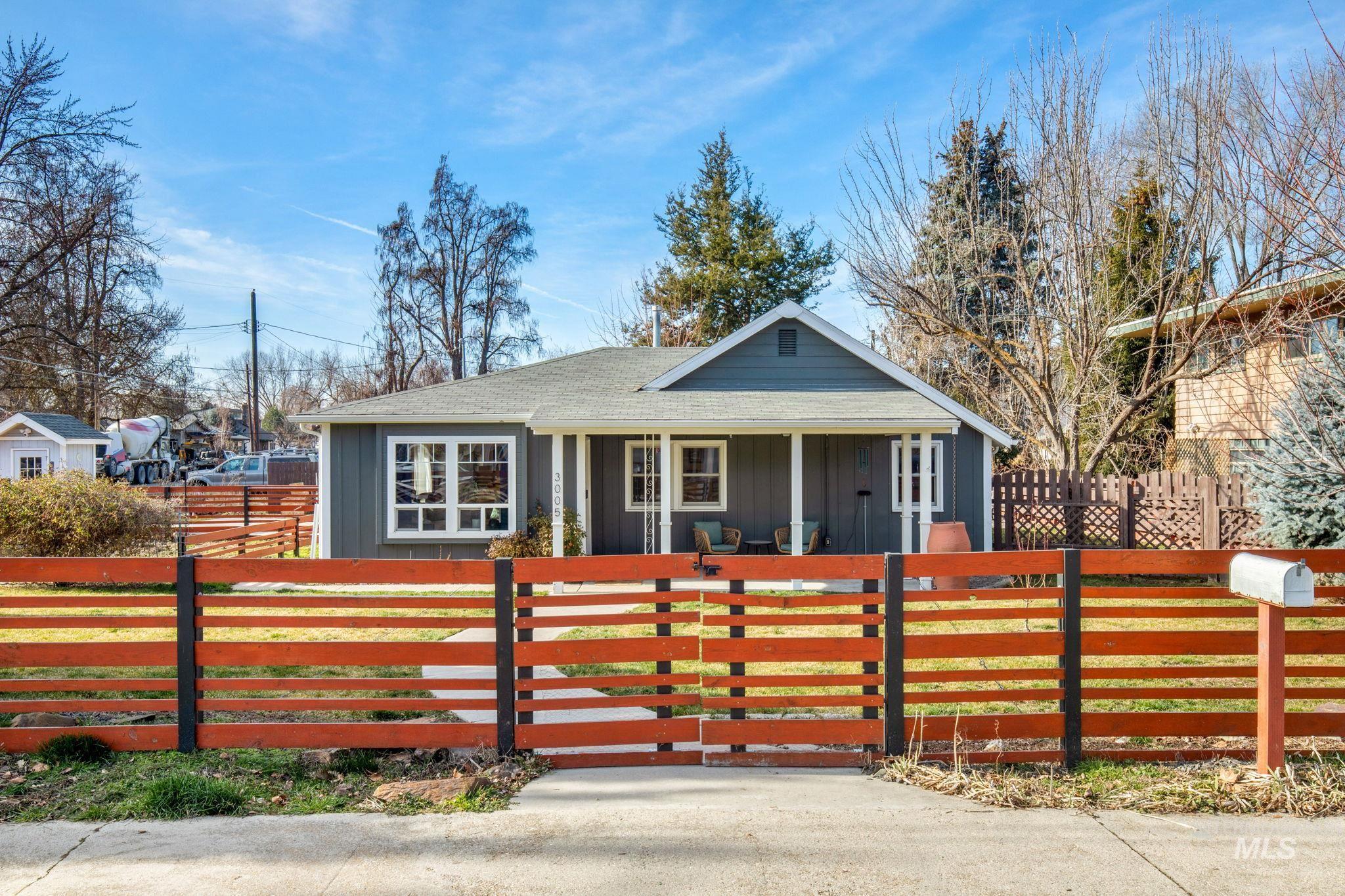 main property photo 0