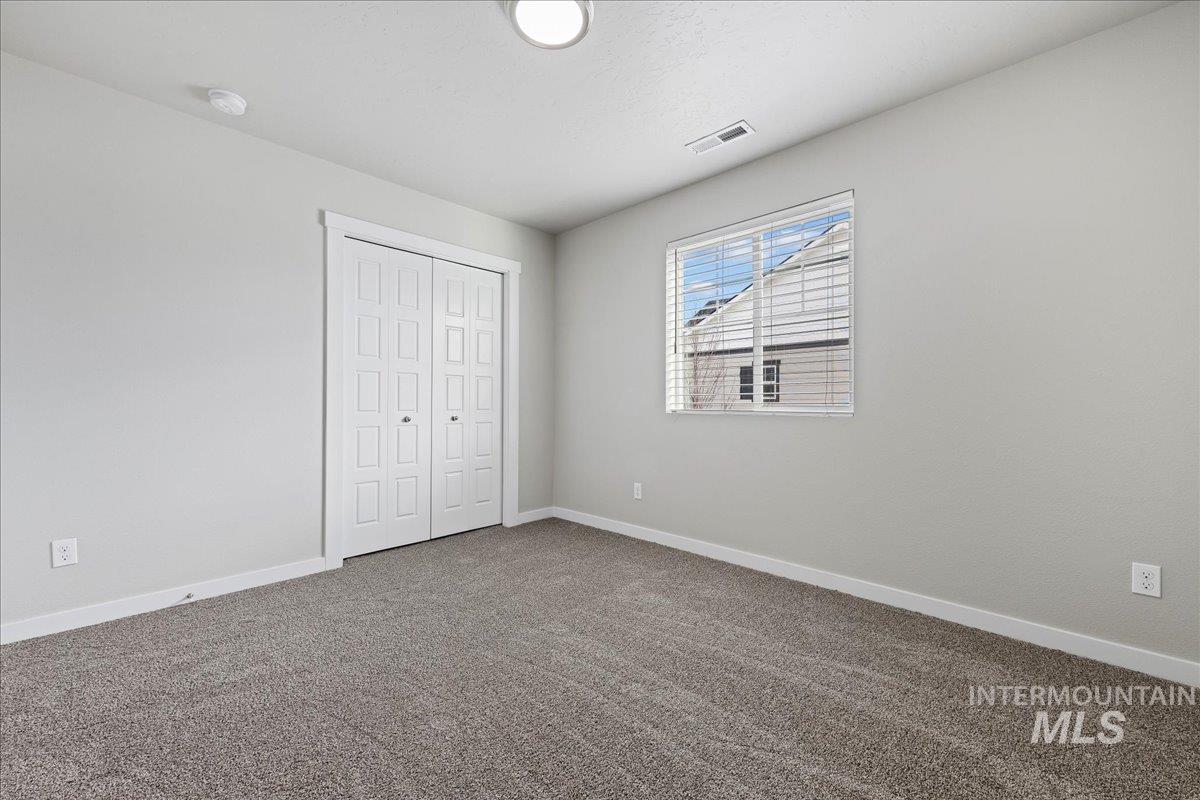 property viewer photo 12