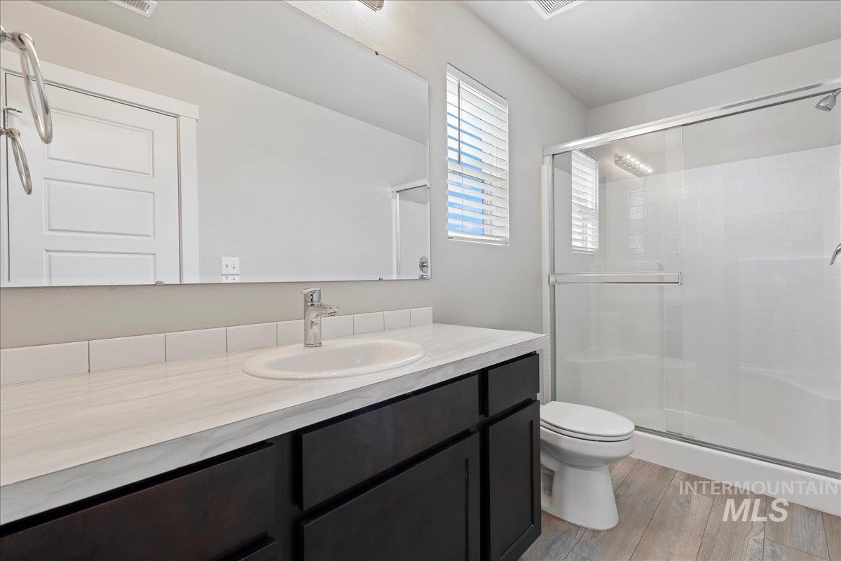 property viewer photo 15