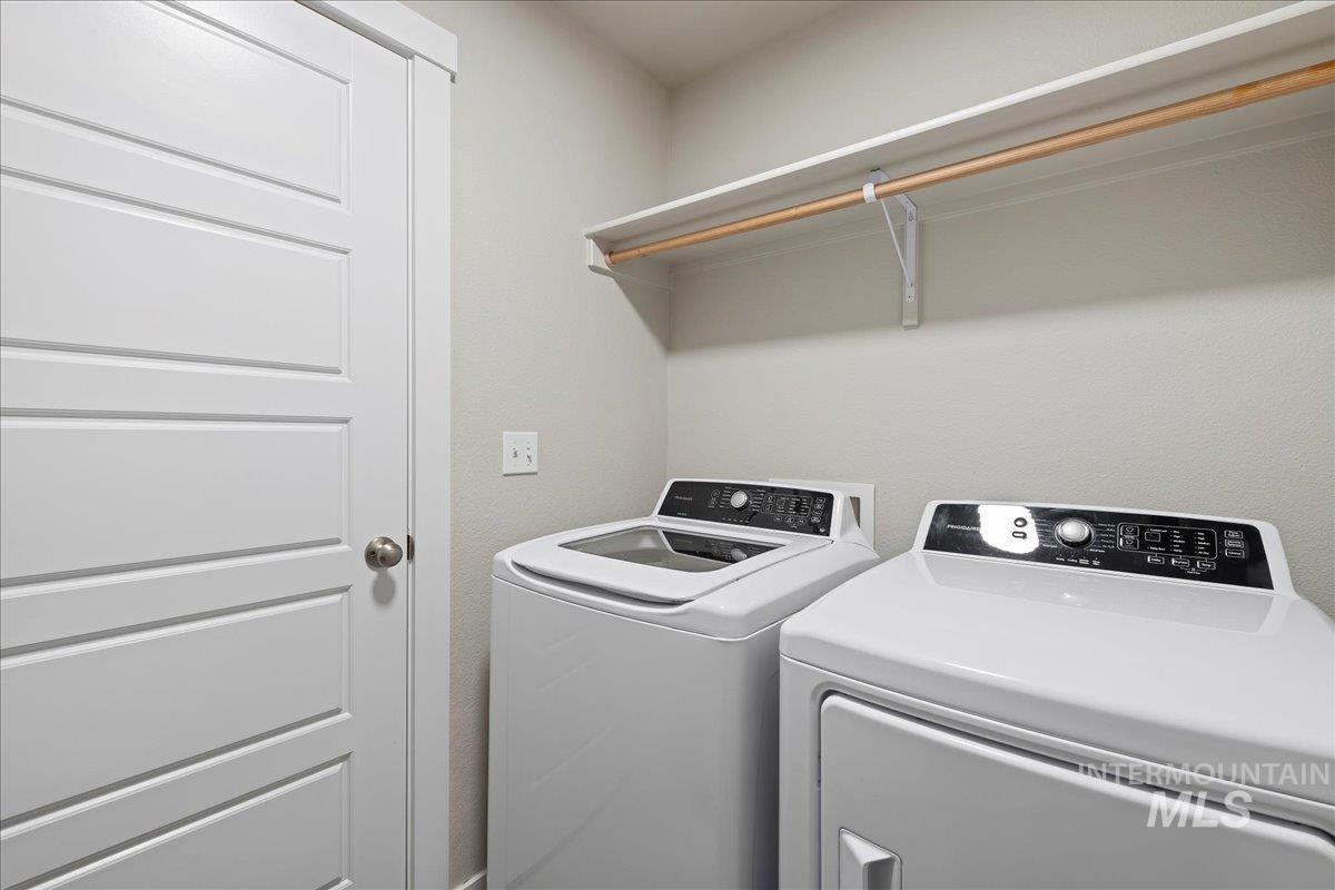 property viewer photo 18