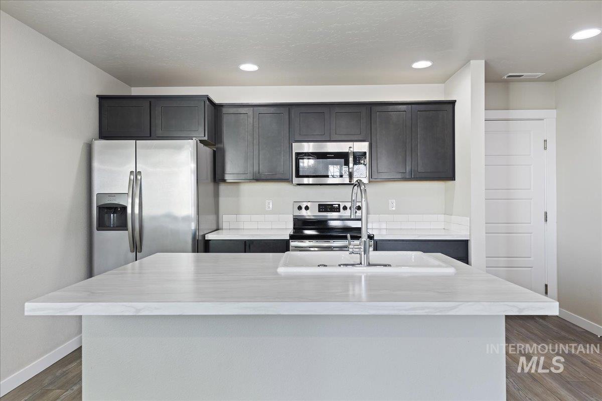 property viewer photo 8