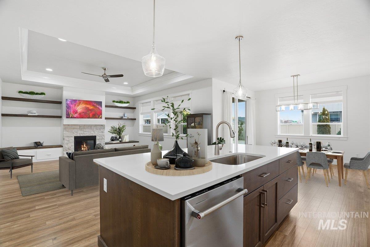 property viewer photo 1