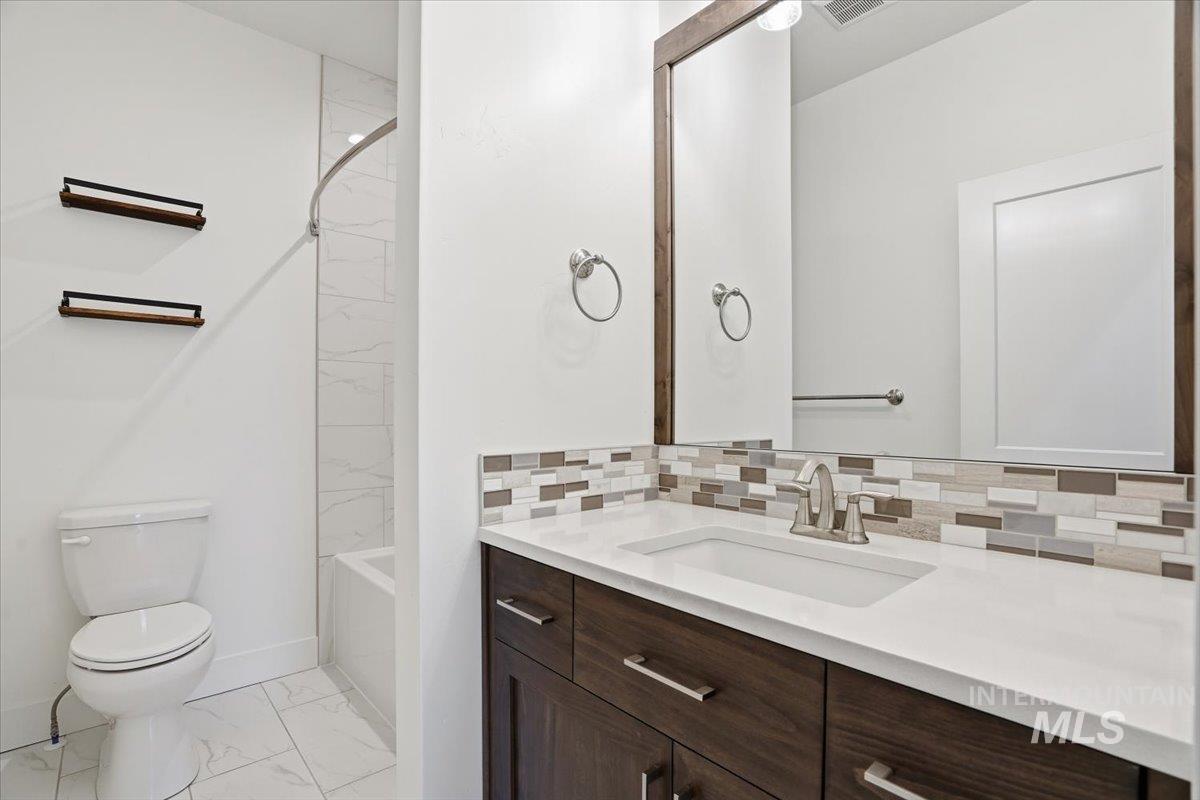 property viewer photo 15