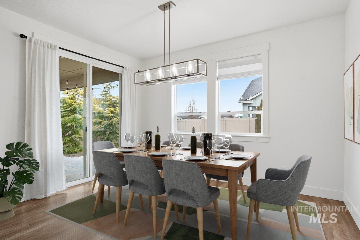 property viewer photo 2