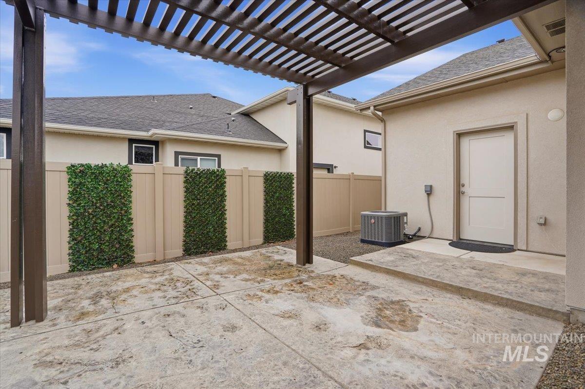 property viewer photo 22